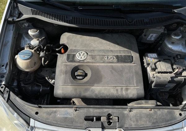 Volkswagen Polo cena 5500 przebieg: 248584, rok produkcji 2006 z Kleszczele małe 121
